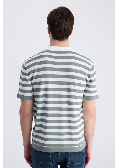 D's Damat Ds Damat Regular Fit Koyu Yosun Çizgili Yazlık Rayon Triko T-shirt 4hc060112010m Ky1 D's Damat Ds Damat Regular Fit Koyu Yosun Çizgili Yazlık Rayon Triko T-shirt 4hc060112010m Ky1