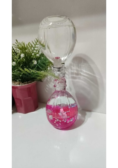 Sulu Model Parfüm Görünüm Model Sulu Saat Boyut 20cm