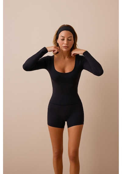 Los Ojos X Ece Siyah Uzun Kollu U Yaka Spor Bluz Scoop Neck Top Siyah Siyah
