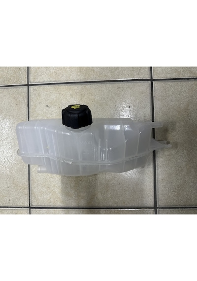 Nissan Note Radyatör Yedek Su Deposu 2006-2010 / 21710-ax600