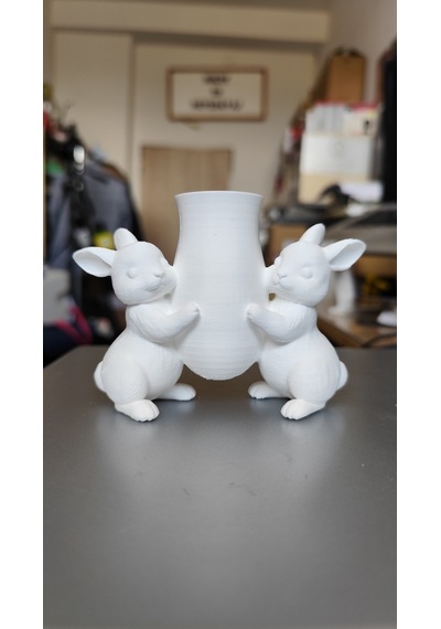 Sevimli Tavşanlı Vazo 3d Baskı Dekoratif Çiçeklik Minimal Ev Dekoru Hediye Alternatifi