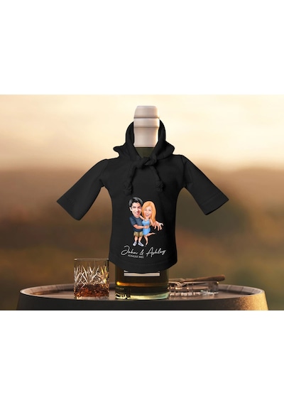 Bk Gift Kişiye Özel Sevgililer Karikatürlü Mini Siyah İçki Şişesi Tişörtü , Ev Bar Dekoru, Viski, Şarap, Votka, Rakı Şişesi Tişörtü, Ev Barı-20