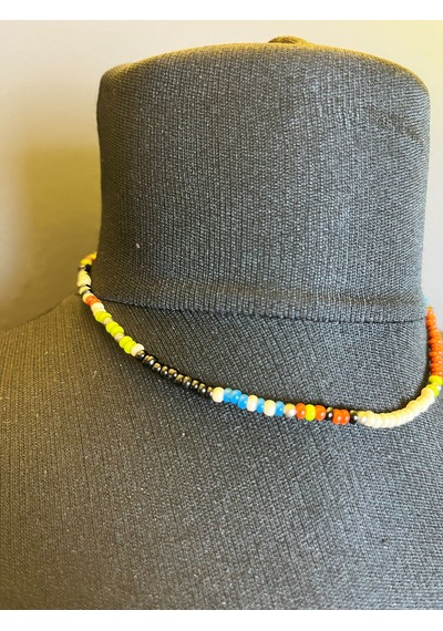 Doğal Taş Boncuklu Püsküllü Kadın Kolye 18 Cm Renkli