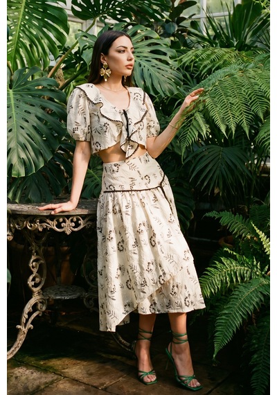 Fashion Cocktail Nakışlı İşlemeli Güpürlü Önden Bağlamalı Balon Kol Crop Bluz Ve Yırtmaçlı Asimetrik Uzun Yırtmaç Efekt Etek Yazlık Romantik Vintage Retro Bohem İkili Takım Kadın Set siyah Fashion Cocktail Nakışlı İşlemeli Güpürlü Önden Bağlamalı Balon Kol Crop Bluz Ve Yırtmaçlı Asimetrik Uzun Yırtmaç Efekt Etek Yazlık Romantik Vintage Retro Bohem İkili Takım Kadın Set siyah