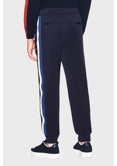Armani Exchange Regular Fit Lastikli Paça Jogger Pantolon Erkek Pantolon Xm002893 Af19936 Ub101 Lacivert Armani Exchange Regular Fit Lastikli Paça Jogger Pantolon Erkek Pantolon Xm002893 Af19936 Ub101 Lacivert