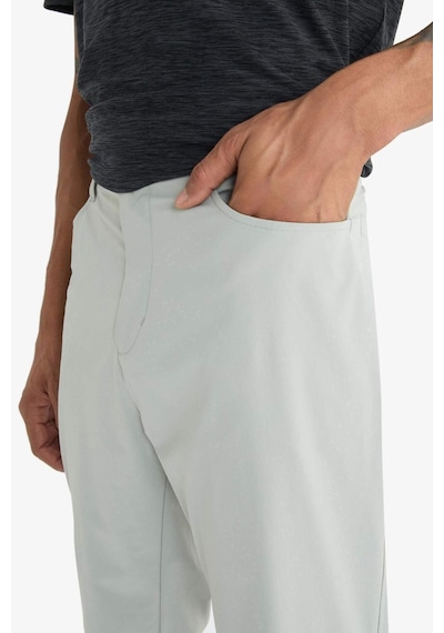 DeFactoFit Slim Fit Dar Kesim Standart Paça Esnek Multifonksiyonel Dokuma Sporcu Pantolon E3333AX25SPGR321