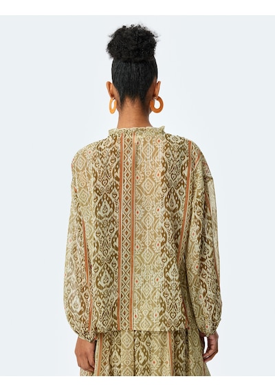 Koton Etnik Desenli Boncuk İşlemeli Oversize Fırfırlı V Yaka Bluz Yeşil Desenli 5sak60085pw Yeşil Desenli