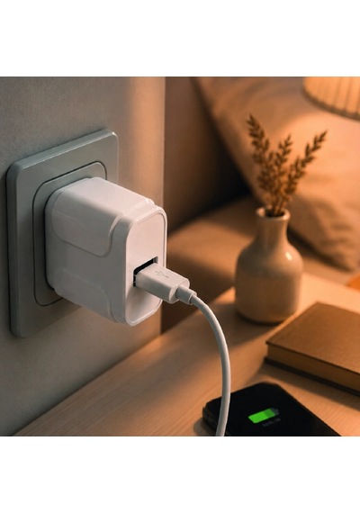 12w Usb-a Şarj Adaptörü 180-240v Ac Girişli Ev Ve Ofis Tipi 83876140