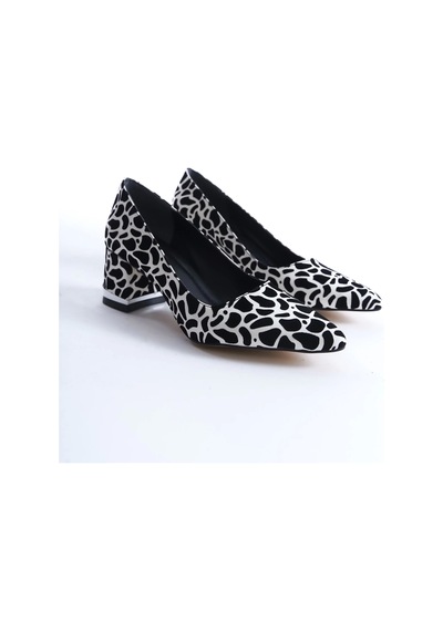 Efw Moda Chiara Sivri Burun Zebra 5 Cm Topuklu Kadın Siyah Beyaz Ayakkabı Siyah-beyaz Siyah - Beyaz Efw Moda Chiara Sivri Burun Zebra 5 Cm Topuklu Kadın Siyah Beyaz Ayakkabı Siyah-beyaz Siyah - Beyaz
