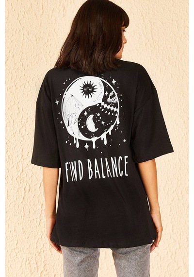 Blackjack Giyim Kadın Siyah Find Balance Oversize Tshirt Siyah