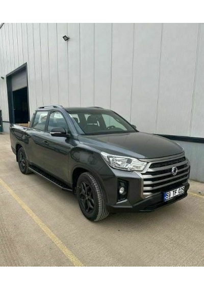 Toyota Hilux Yan Basamak Aqm-q30