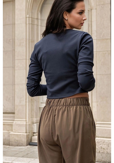 WeShaya Siyah Crop, Fermuar Detaylı, Basic Bluz Siyah