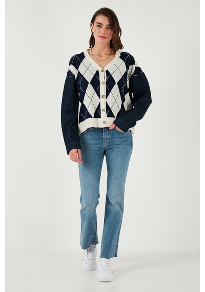 Lela Desenli Regular Fit Düğmeli V Yaka Crop Bayan Hırka 4615553 Lacivert-Ekru