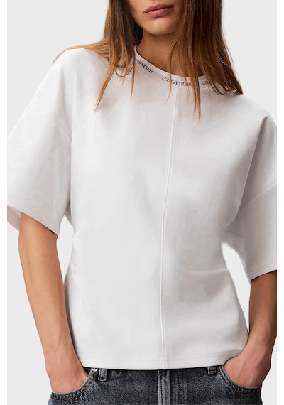 Calvin Klein Logolu Oversize Yuvarlak Yaka T Shirt Lv047g235gyaf Kadın T Shirt Lv047g235g Yaf Beyaz Calvin Klein Logolu Oversize Yuvarlak Yaka T Shirt Lv047g235gyaf Kadın T Shirt Lv047g235g Yaf Beyaz