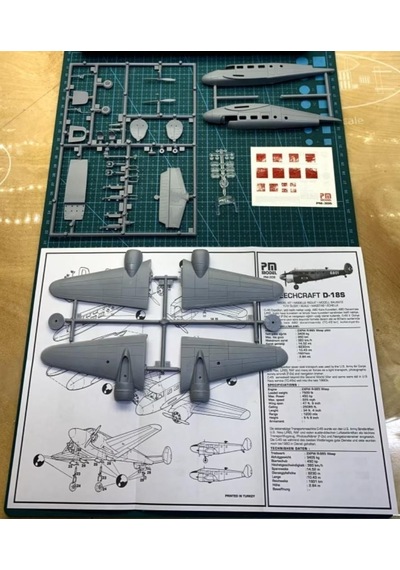 Beechcraft D-18s Yolcu-yük Uçağı Pm Model Demonte Plastik Uçak Maket Kiti