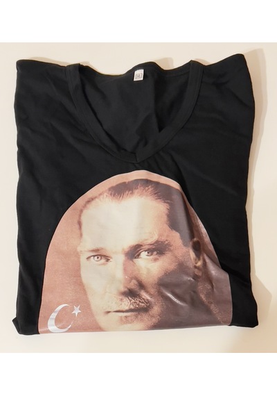 Atatürk Tişörtü Siyah