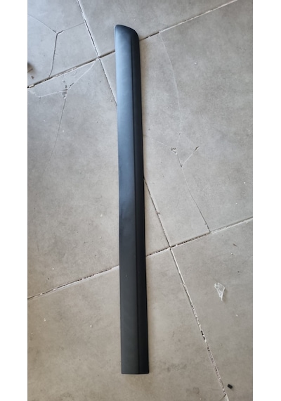 Getz 2006 Sonrası Ön Sağ Kapı Bandı Bsg40925001 877221c500