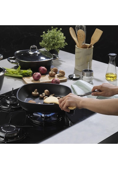 Schafer Gastronomıe 26 CM Siyah Master Granit İndüksiyonlu Tava