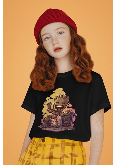 Sevbano Avengers Groot Baskılı Unisex Yenilmezler Film Çocuk Tişört 1-12 SIYAH