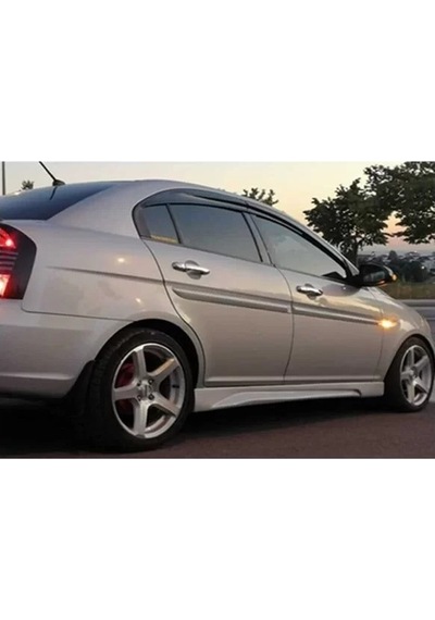 Hyundai Accent Era Custom Marşpiyel Boyasız