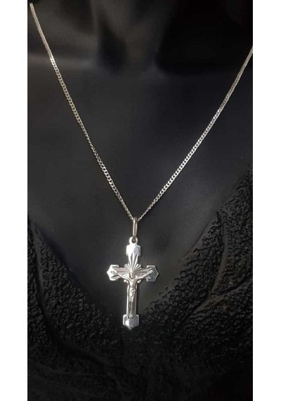 Cross 925 Ayar Gümüş Sevgiliye,anneye,eşe,arkadaşa Hediye Kolye