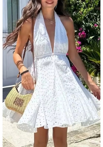 Fashion Cocktail Marilyn Monroe Fistolu Sırt Dekolte Bağcıklı Delikli Çan Etek Dalgalı Kloş Etek Yazlık Tatil Elbise Beyaz Fashion Cocktail Marilyn Monroe Fistolu Sırt Dekolte Bağcıklı Delikli Çan Etek Dalgalı Kloş Etek Yazlık Tatil Elbise Beyaz