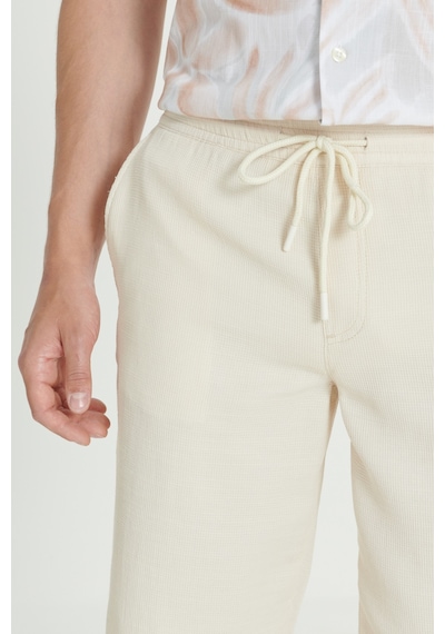 AC&Co / Altınyıldız Classics Erkek Bej Comfort Fit Rahat Kesim Petek Desenli Yan Cep Pamuklu  Şort Bej