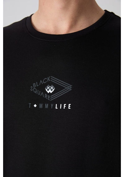 Tommy Life Siyah Pamuklu Kalın Yumuşak Dokulu Oversize Fit Baskılı Erkek T-shirt - 88325 Siyah Tommy Life Siyah Pamuklu Kalın Yumuşak Dokulu Oversize Fit Baskılı Erkek T-shirt - 88325 Siyah