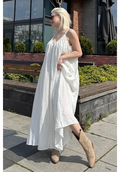Madmext Beyaz Halter Yaka Askılı Uzun Basic Kadın Elbise Mg2163 Beyaz