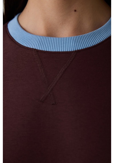 Penti Kahverengi Çiçek Desenli Yakalı Oversize Sweatshirt - Inspired by Flora