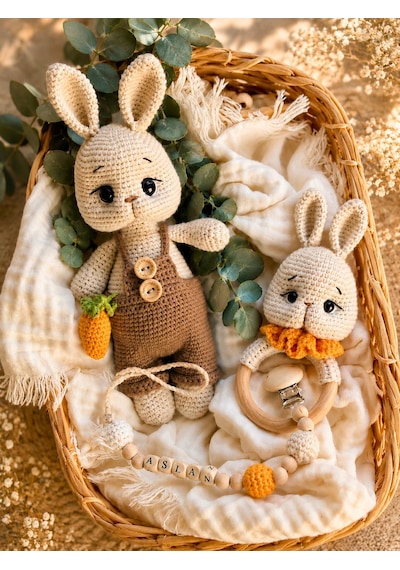 Amigurumi Havuçlu Tavşan 3lü Set Kahverengi