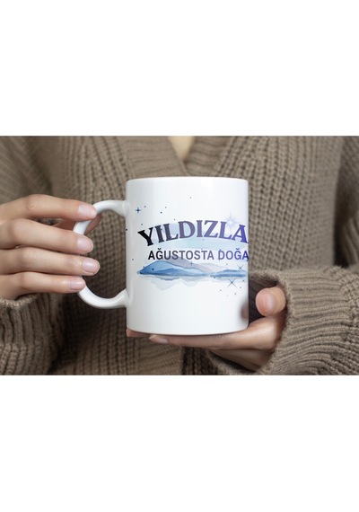 Yıldızlar Ağustosta Doğar Yazılı Doğum Günü Kupa Bardak Mavi Işıltılı Gökyüzü Tasarım Hediye Beyaz