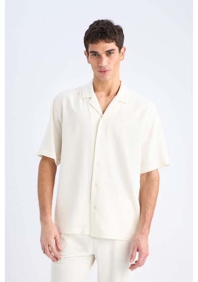 Defacto Relax Fit Polo Yaka Pamuklu Yazlık Kısa Kollu Gömlek D8875ax25smbg686 Bej