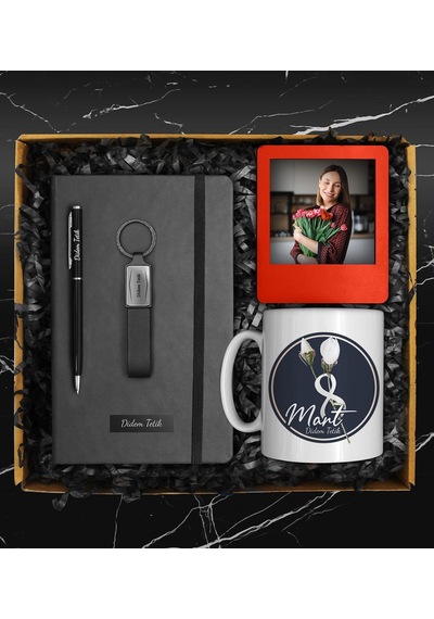 8 Mart Dünya Kadınlar Gününe Özel Kişiye Özel Defter & Tasarım Kupa & Anahtarlık & Touch Pen Kalem & Fotoğraf Çerçevesi