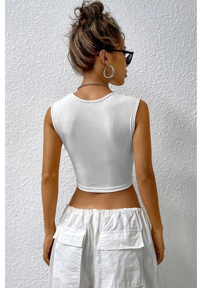 Angbutik Kadın Beyaz Kare Yaka Kalınlaşan Omuz Detaylı Crop Top Bluz