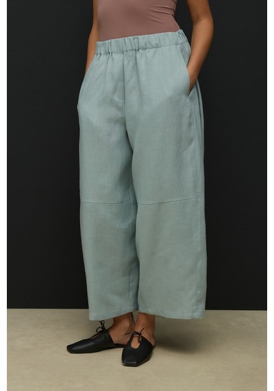 Molene Koyu Mint Kesik Detaylı Crop Barrel Keten Pantolon