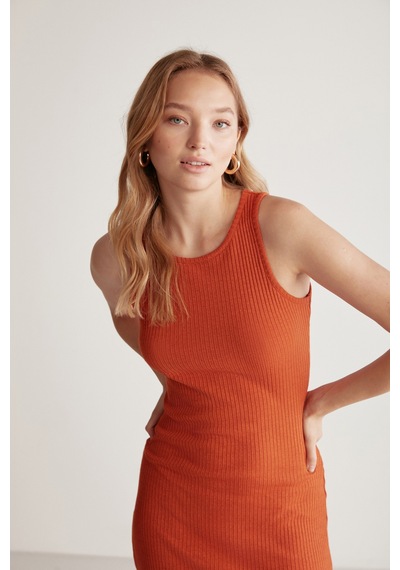 Grımelange Carına Kadın Geniş Fitilli Esnek Kumaşlı Vücüda Oturan Bodycon Maxi Kiremit Rengi Elbise Kiremit Rengi Grımelange Carına Kadın Geniş Fitilli Esnek Kumaşlı Vücüda Oturan Bodycon Maxi Kiremit Rengi Elbise Kiremit Rengi
