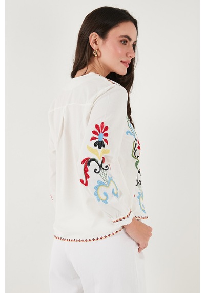 Lela Pamuklu Nakış Işlemeli Oversize Fit V Yaka Bayan Bluz 676254 Ekru