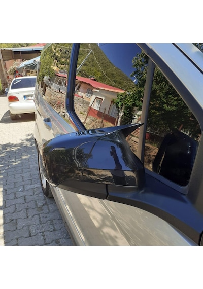 Sts Oto Aksesuar Ford Courier 2018-2021 Uyumlu Batman Yarasa Ayna Kapağı Piano Black Abs Plastik (01)