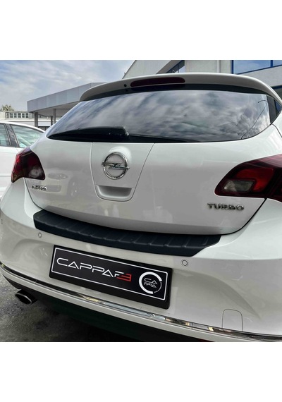 Opel Astra J Hatchback 2012-2018 Yıl Aralığı Uyumlu Arka Tampon Eşiği Mat