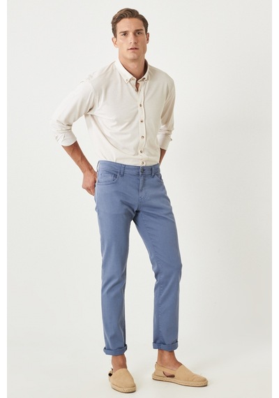 AC&Co / Altınyıldız Classics Erkek İndigo 360 Derece Her Yöne Esneyen Slim Fit Dar Kesim Pamuklu Rahat Pantolon 4A1400000101IND48 İndigo