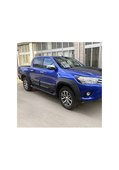Toyota Hilux 2015-2020 Dodik Seti Mat Siyah Çamurluk Dodik Off-road Görünüm