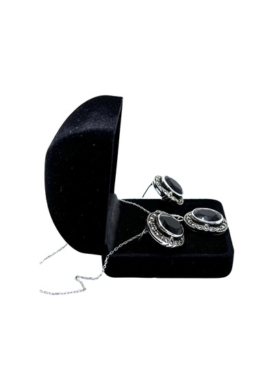 Oya Silver Büyük Işıltılı Markazit Çevrili Kesme Oniks Gümüş Set&takım