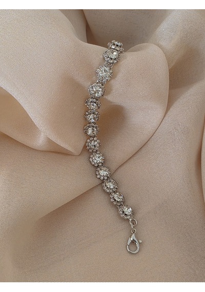 Eva Takı Store Çiçek Model Elmas Görünümlü Silver Renk Bileklik Gümüş