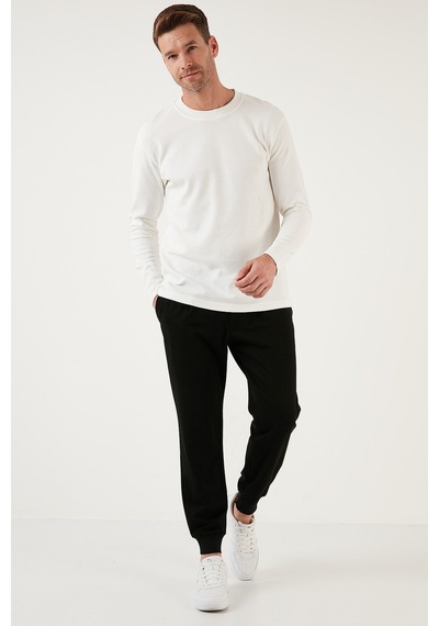 Buratti % 100 Pamuk Bisiklet Yaka Regular Fit Erkek Sweat 5905406 Ekru Buratti % 100 Pamuk Bisiklet Yaka Regular Fit Erkek Sweat 5905406 Ekru