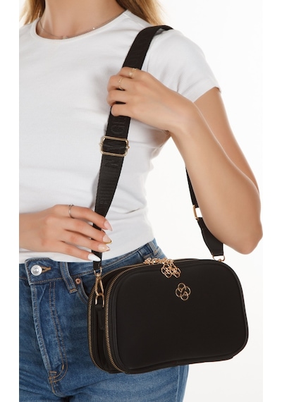 Adelina Bags Kadın Yonca Detaylı Çapraz Askılı Siyah Omuz Çantası Siyah Adelina Bags Kadın Yonca Detaylı Çapraz Askılı Siyah Omuz Çantası Siyah