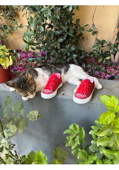Scarpe Magiche Kırmızı Bağcıklı Kız Ayakkabısı 31-35 Numara Arası Işıksızdır Kırmızı