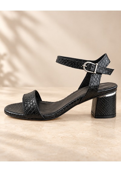 Yeo Leather Kadın Siyah Hakiki Deri Yılan Baskılı Bilekten Bantlı Kısa Kalın Topuklu Sandalet Yeo Leather Kadın Siyah Hakiki Deri Yılan Baskılı Bilekten Bantlı Kısa Kalın Topuklu Sandalet