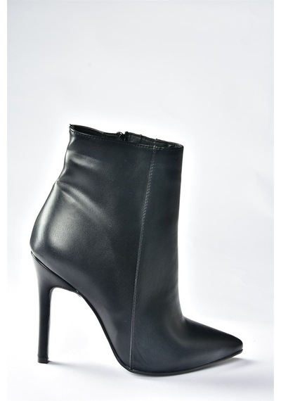 Fox Shoes Siyah İnce Topuklu Sivri Burun Kadın Bot N372524409 Siyah