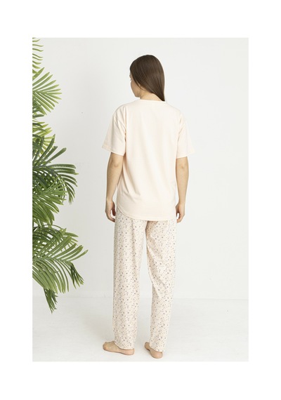 Estiva Kadın Flora Alt Desenli Somon Penye Lycra Kısa Kollu Pijama Takımı Çok renkli Estiva Kadın Flora Alt Desenli Somon Penye Lycra Kısa Kollu Pijama Takımı Çok renkli